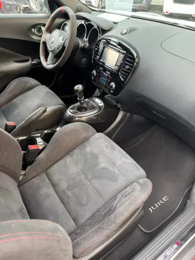 Nissan Juke 2014 - 16700 EUR, 114700 km - AUTO.MOTO.pt - 114700km - foto 7 de 13