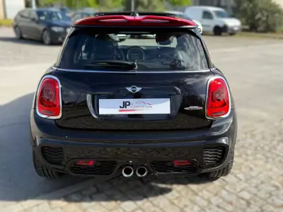 MINI John Cooper Works 2018 - 27900 EUR, 51250 km - AUTO.MOTO.pt - 51250km - foto 8 de 28