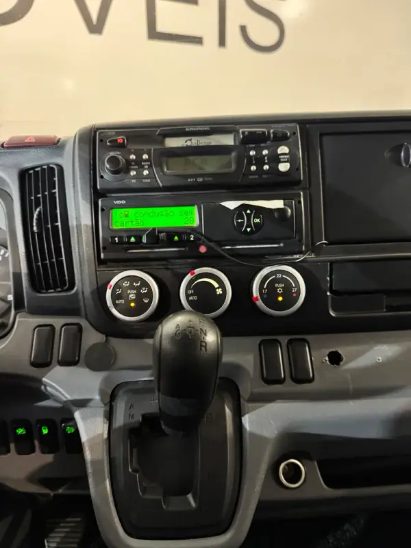 Mitsubishi Canter 3 C 15 2013 - 42900 EUR, 215000 km - AUTO.MOTO.pt - 215000km - foto 25 de 36