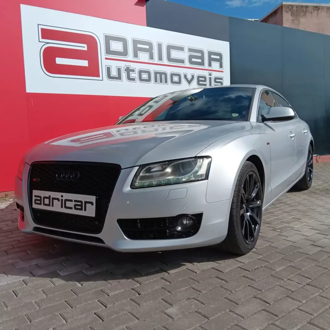 Audi A5 Sportback 2011 - 17500 EUR, 120459 km - AUTO.MOTO.pt - 120459km - foto 1 de 31