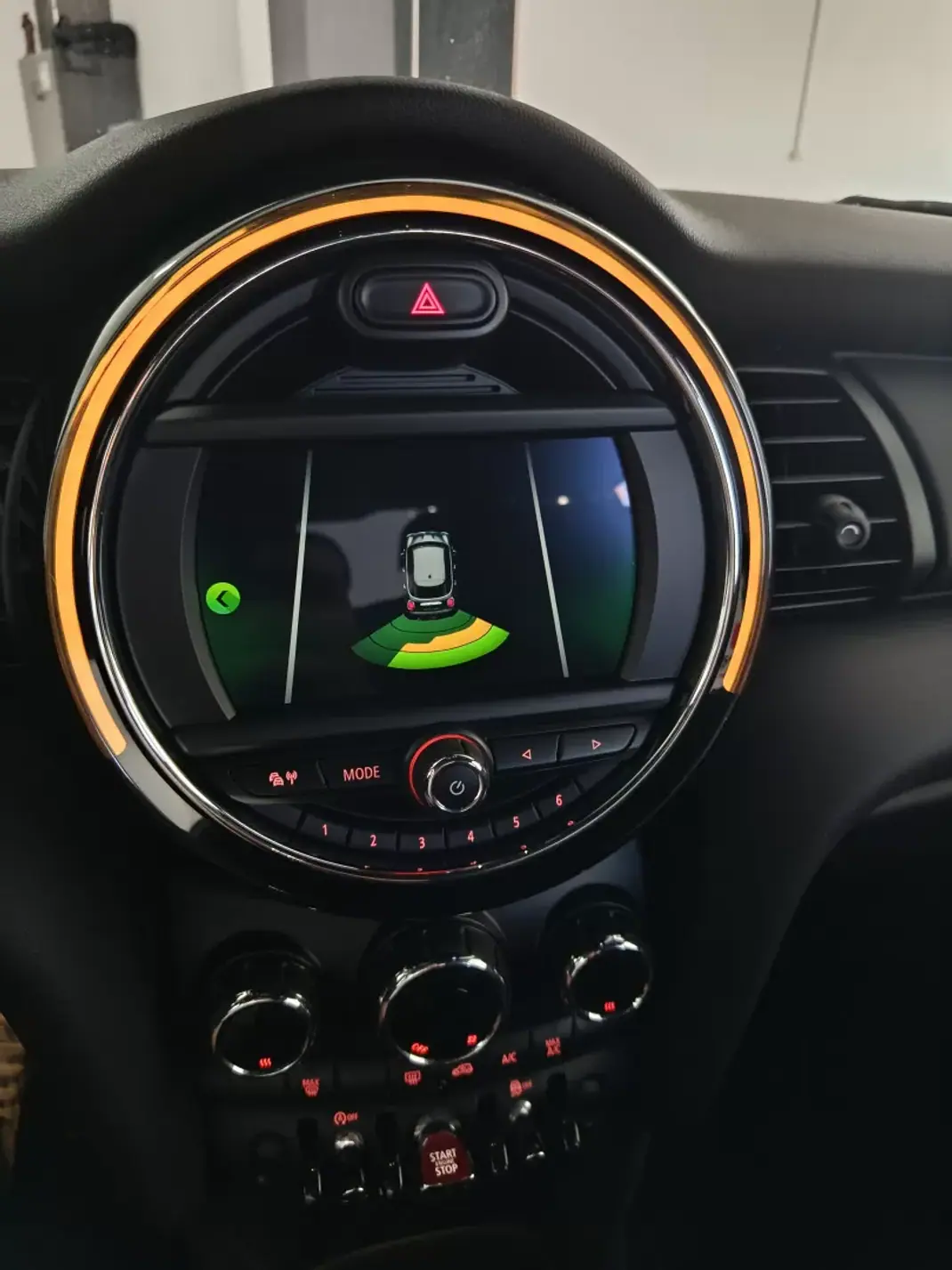 MINI Cooper 2019 - 16200 EUR, 80000 km - 80000km - foto 50 de 52