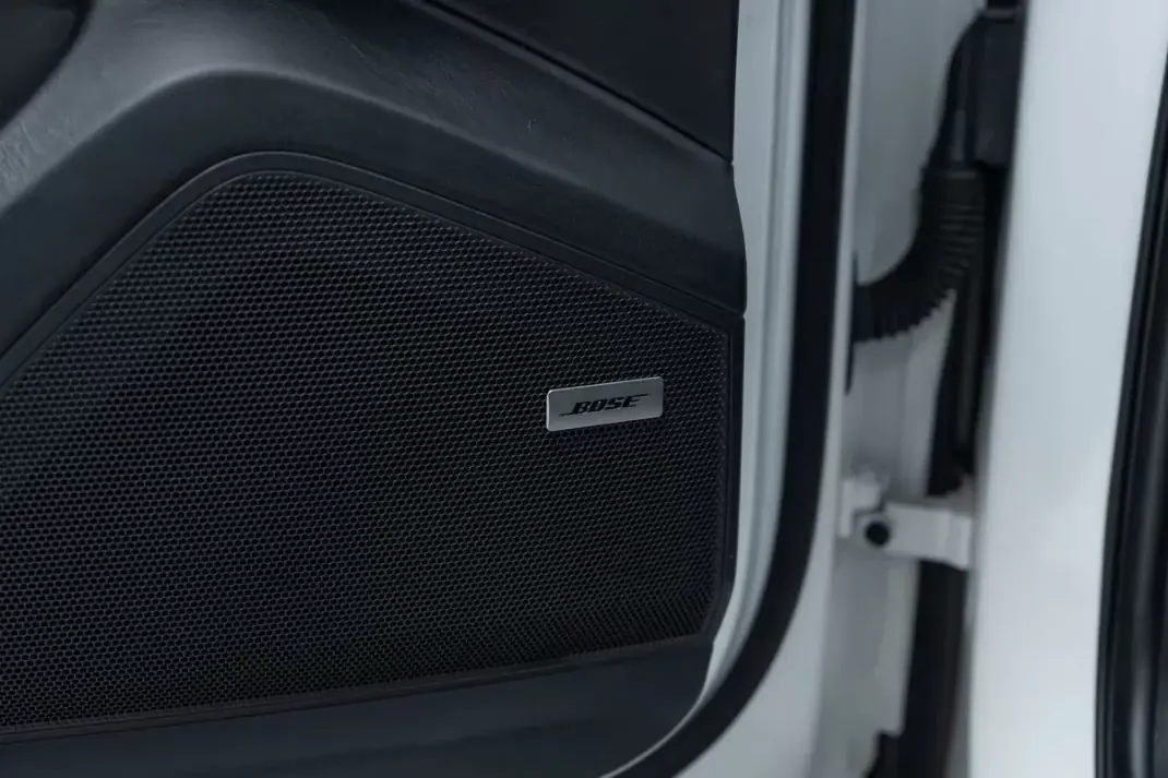 Porsche Cayenne 2024 - 97950 EUR, 32000 km - AUTO.MOTO.pt - 32000km - foto 25 de 55