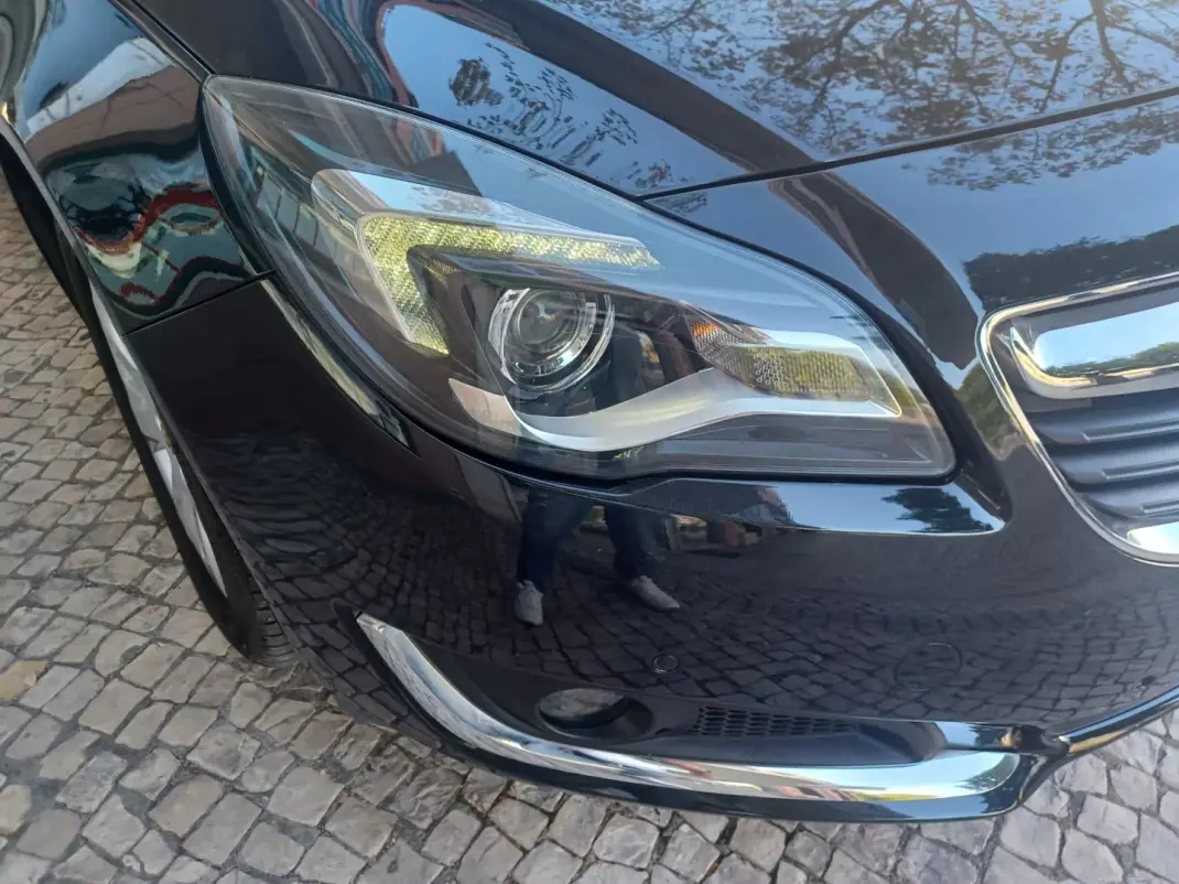 Opel Insignia Sports Tourer 2015 - 10890 EUR, 107586 km - 107586km - foto 27 de 35