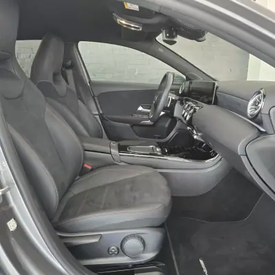 Mercedes-Benz A 180 2025 - 37950 EUR, 9295 km - AUTO.MOTO.pt - 9295km - foto 8 de 40