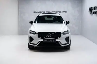 Volvo XC 60 2024 - 49950 EUR, 23000 km - foto 5 de 54