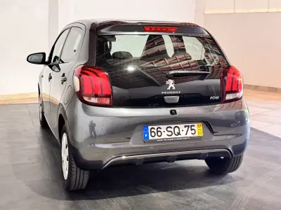Peugeot 108 2017 - 8900 EUR, 45759 km - AUTO.MOTO.pt - 45759km - foto 8 de 24