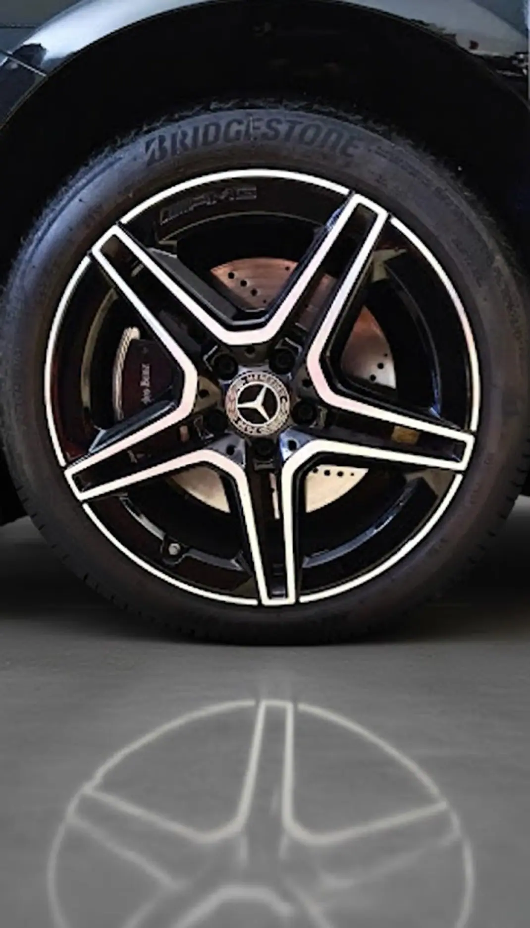 Mercedes-Benz CLA 250 2023 - 39500 EUR, 9700 km - AUTO.MOTO.pt - 9700km - foto 6 de 7