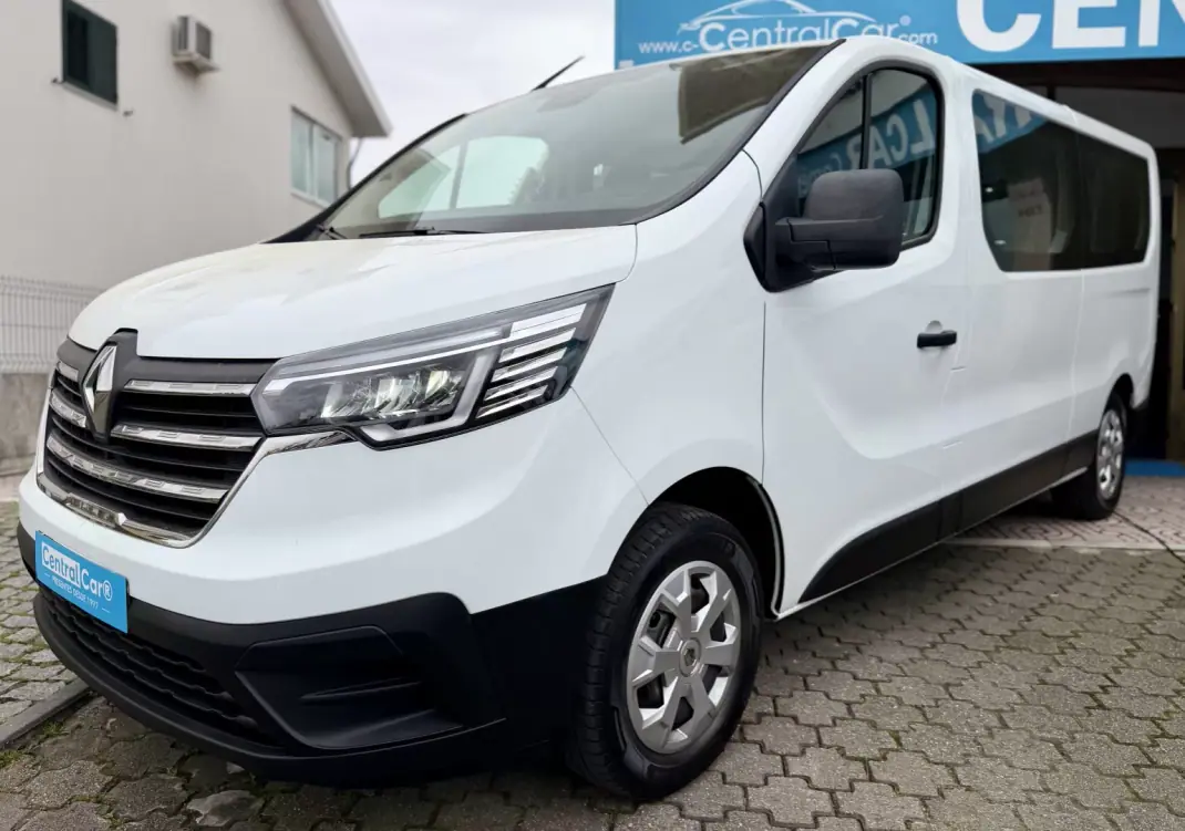 Renault Trafic 2022 - 29950 EUR, 113000 km - AUTO.MOTO.pt - 113000km - foto 5 de 24
