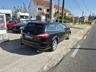 Ford Mondeo SW 2010 - 7400 EUR, 217000 km - AUTO.MOTO.pt - 217000km - foto 6 de 33