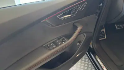 Audi RS Q8 2023 - 159500 EUR, 34813 km - 34813km - foto 42 de 68