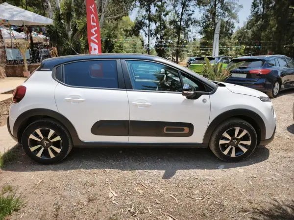 Citroën C3 2022 - 14500 EUR, 62865 km - AUTO.MOTO.pt - 62865km - foto 3 de 12