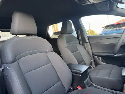 MG MG4 2022 - 18990 EUR, 77000 km - AUTO.MOTO.pt - 77000km - foto 20 de 36