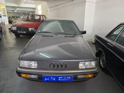 Audi R8 Coupé 1994 - 10000 EUR, 200000 km - AUTO.MOTO.pt - 200000km - foto 2 de 9