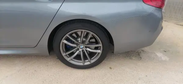 BMW 530e 2018 - 21800 EUR, 283050 km - AUTO.MOTO.pt - 283050km - foto 7 de 12