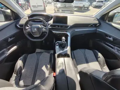 Peugeot 5008 2017 - 15490 EUR, 118000 km - 118000km - foto 14 de 23