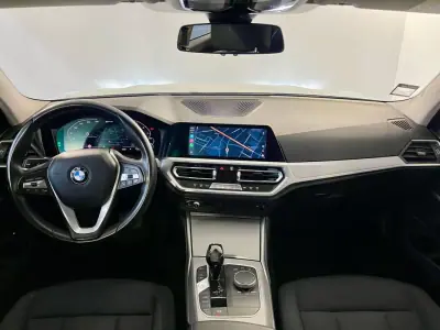 BMW 330 2019 - 23450 EUR, 115000 km - AUTO.MOTO.pt - 115000km - foto 2 de 36