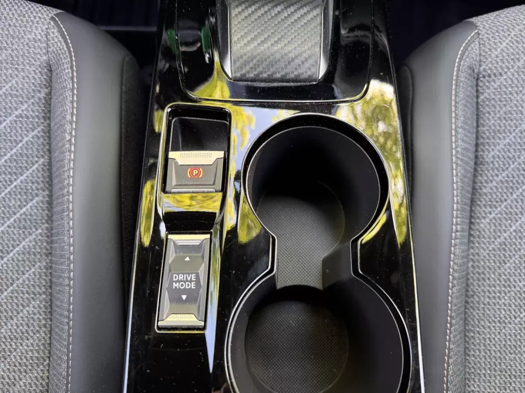 Peugeot 2008 2025 - 24900 EUR, 22017 km - AUTO.MOTO.pt - 22017km - foto 21 de 25