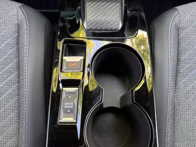 Peugeot 2008 2025 - 24900 EUR, 22017 km - AUTO.MOTO.pt - 22017km - foto 21 de 25