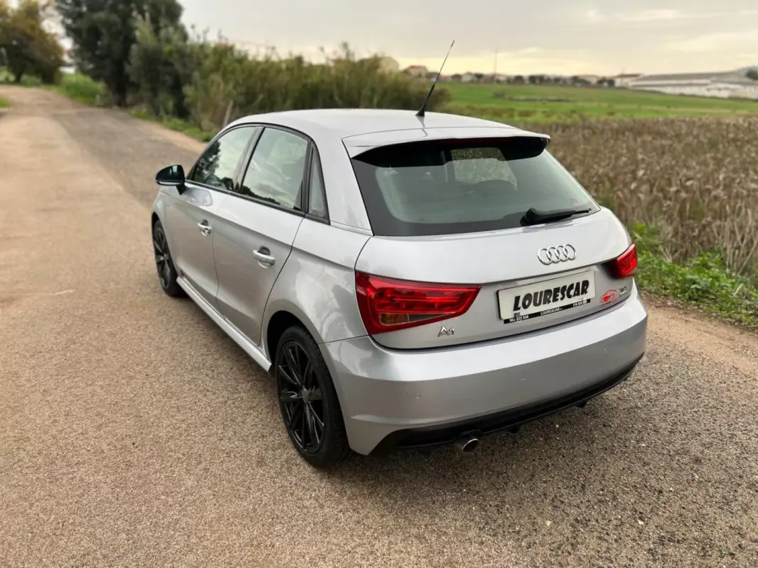 Audi A1 Sportback 2016 - 14995 EUR, 145170 km - AUTO.MOTO.pt - 145170km - foto 23 de 34