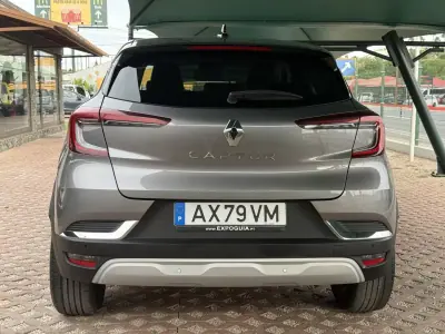 Renault Captur 2023 — foto 4 de 12