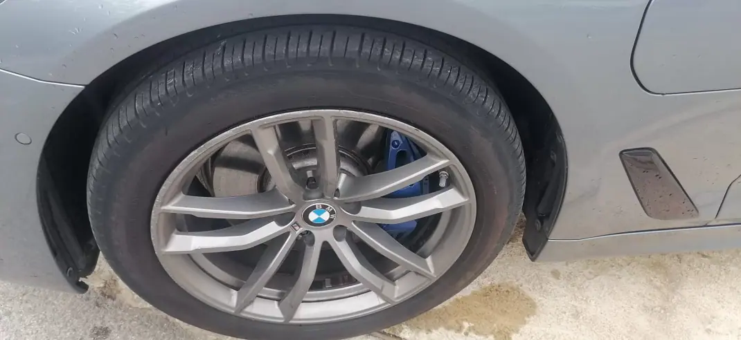 BMW 530e 2018 - 22800 EUR, 283050 km - AUTO.MOTO.pt - 283050km - foto 2 de 12