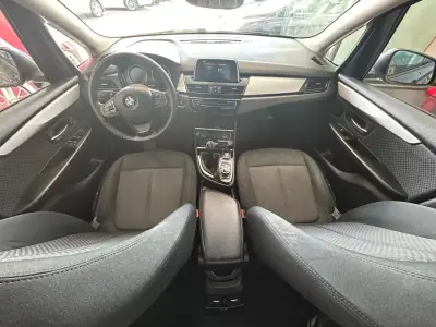 BMW 216 Active Tourer 2019 - 16750 EUR, 141064 km - AUTO.MOTO.pt - 141064km - foto 17 de 24