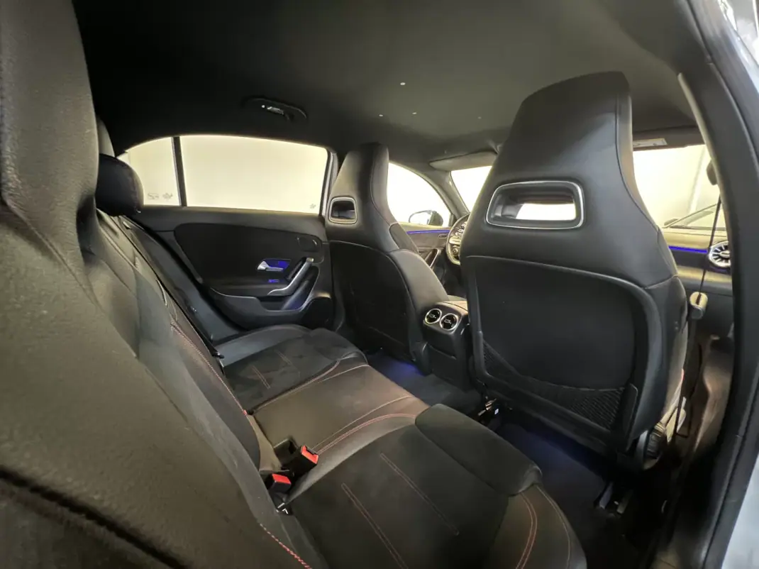 Mercedes-Benz A 180 2019 - 26990 EUR, 125000 km - AUTO.MOTO.pt - 125000km - foto 19 de 44