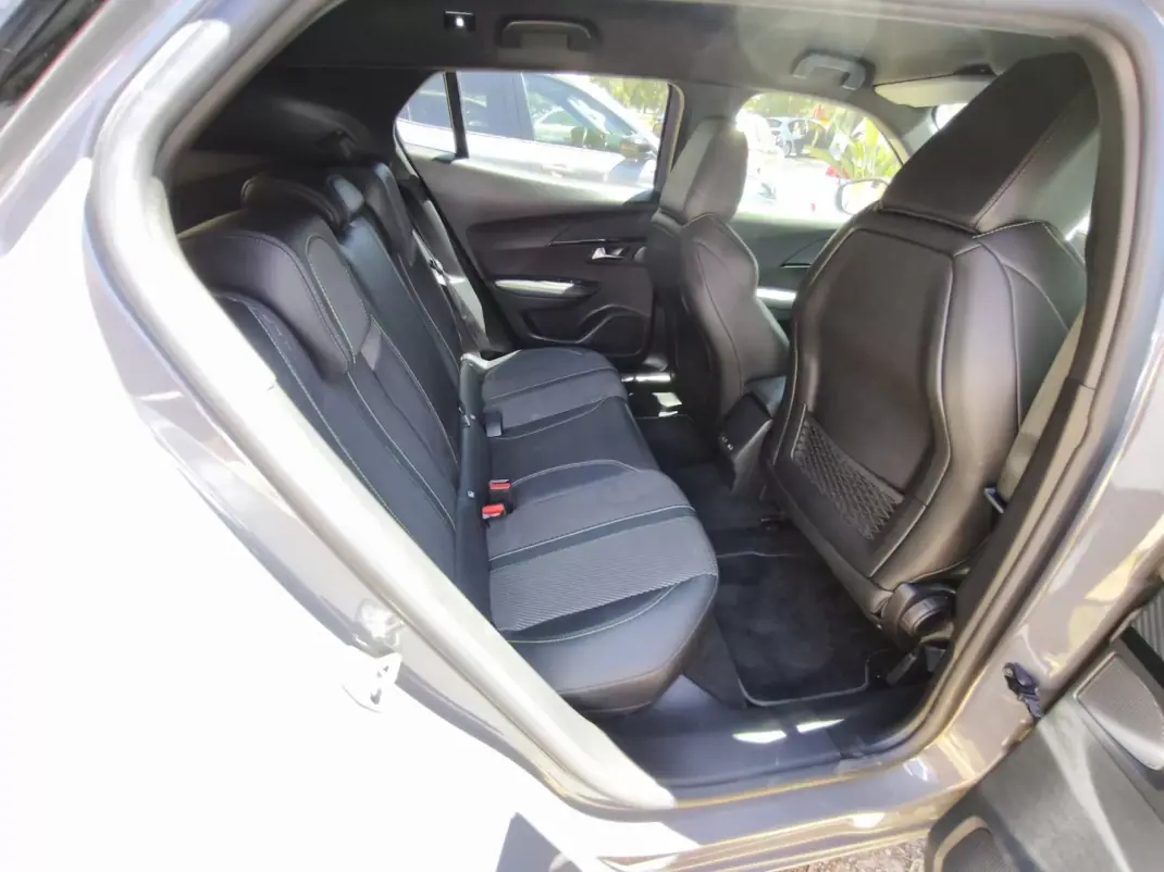 Peugeot 2008 2024 - 28500 EUR, 30224 km - AUTO.MOTO.pt - 30224km - foto 15 de 16