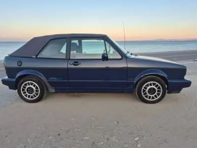 Volkswagen Golf Cabriolet 1991 - 9950 EUR, 127019 km - AUTO.MOTO.pt - 127019km - foto 8 de 19