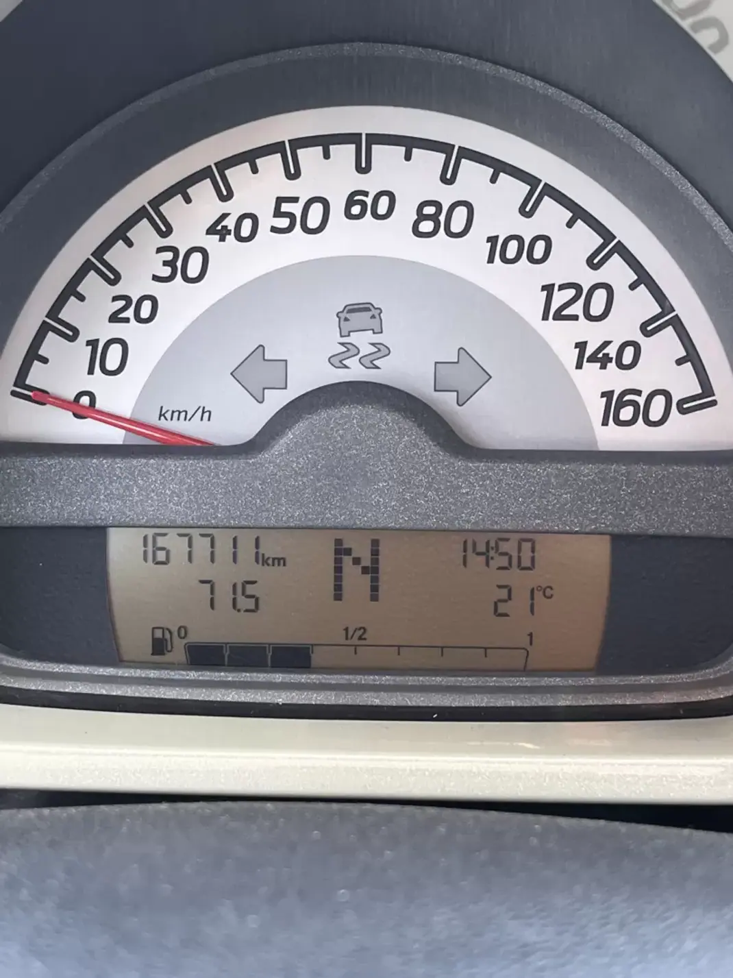 Smart ForTwo Coupé 2013 - 7250 EUR, 167700 km - 167700km - foto 15 de 18