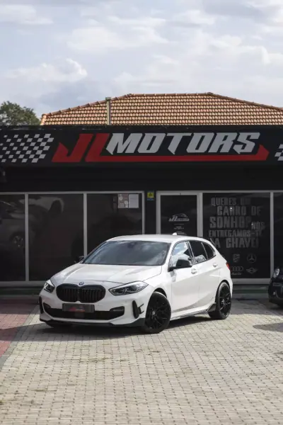 BMW 116 2020 — foto 5 de 38