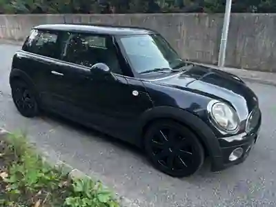 MINI Cooper 2008 — foto 4 de 15