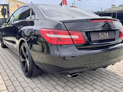 Mercedes-Benz E 220 2011 - 14500 EUR, 268000 km - AUTO.MOTO.pt - 268000km - foto 6 de 18