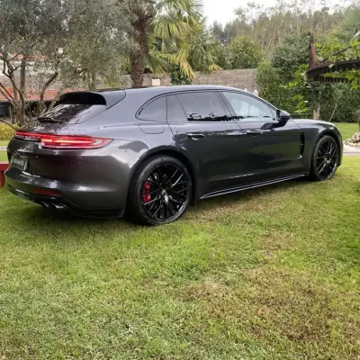 Porsche Panamera Sport Turismo 2019 - 69990 EUR, 210000 km - AUTO.MOTO.pt - 210000km - foto 7 de 50