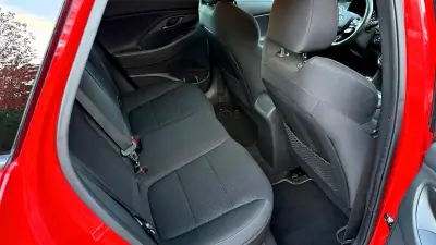 Hyundai i30 N 2019 - 27900 EUR, 126000 km - AUTO.MOTO.pt - 126000km - foto 12 de 21