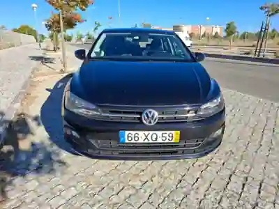 Volkswagen Polo 2019 - 12000 EUR, 115000 km - AUTO.MOTO.pt - 115000km - foto 4 de 11