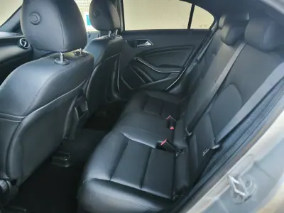 Mercedes-Benz A 160 2014 - 15950 EUR, 64000 km - AUTO.MOTO.pt - 64000km - foto 21 de 34