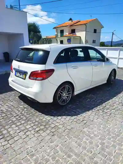 Mercedes-Benz B 180 2016 - 13500 EUR, 168000 km - 168000km - foto 6 de 14