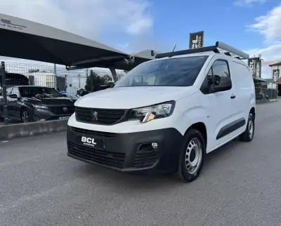 Peugeot PARTNER GIRAFON 2019 - 13990 EUR, 150000 km - AUTO.MOTO.pt - 150000km - foto 3 de 39