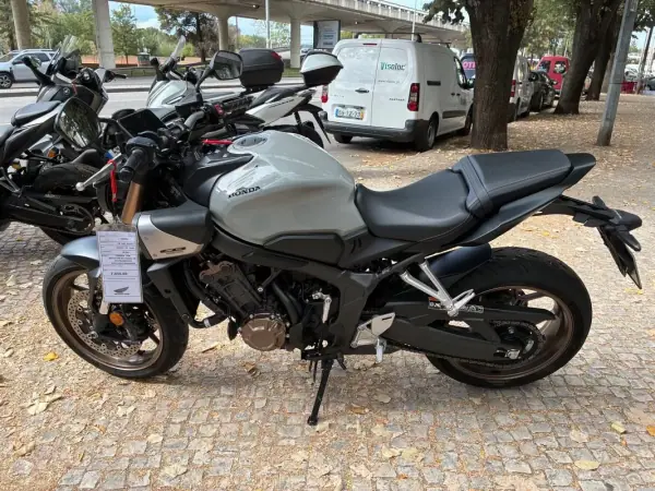 Honda Cb 650 RAC 2024 Petrol