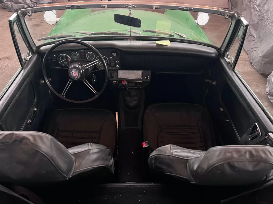 Austin Healey Sprite Mk IV 1970 - 15500 EUR, 50000 km - AUTO.MOTO.pt - 50000km - foto 6 de 8