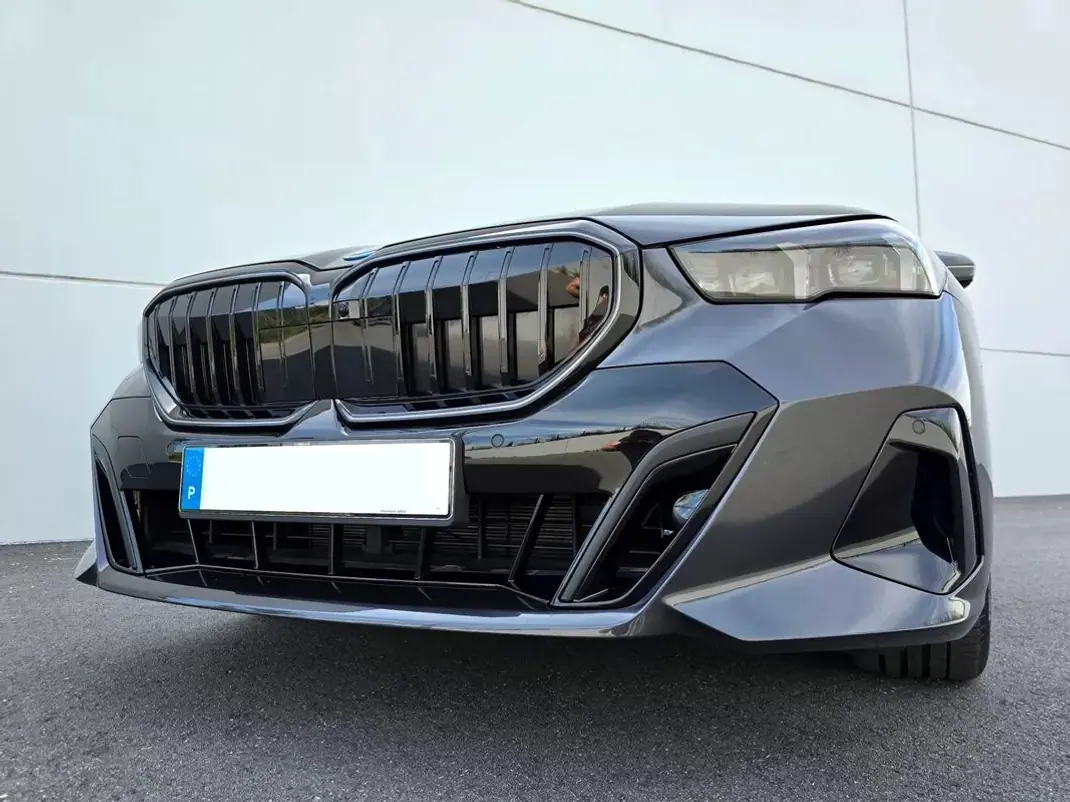BMW 530e 2024 - 58500 EUR, 48800 km - AUTO.MOTO.pt - 48800km - foto 4 de 46