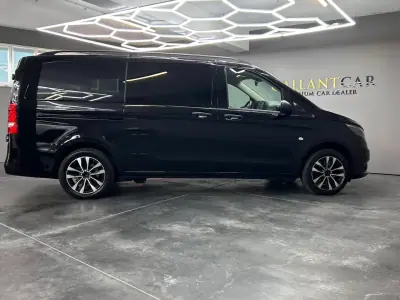 Mercedes-Benz Vito Tourer 2023 - 51900 EUR, 70000 km - 70000km - foto 6 de 13