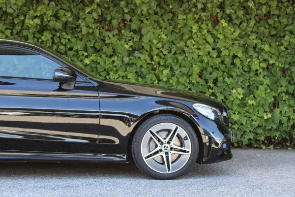 Mercedes-Benz C 200 2019 - 29900 EUR, 90000 km - AUTO.MOTO.pt - 90000km - foto 5 de 16