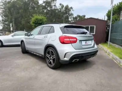 Mercedes-Benz GLA 180 2016 - 19990 EUR, 111718 km - AUTO.MOTO.pt - 111718km - foto 7 de 22