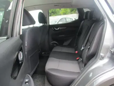 Nissan Qashqai 2016 - 13990 EUR, 190000 km - 190000km - foto 22 de 25