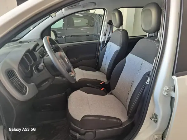 Fiat Panda 2019 - 8990 EUR, 63238 km - AUTO.MOTO.pt - 63238km - foto 5 de 13