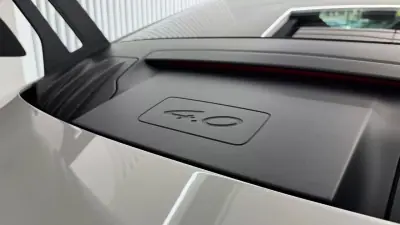 Porsche 992 2023 - 229990 EUR, 6875 km - AUTO.MOTO.pt - 6875km - foto 17 de 42