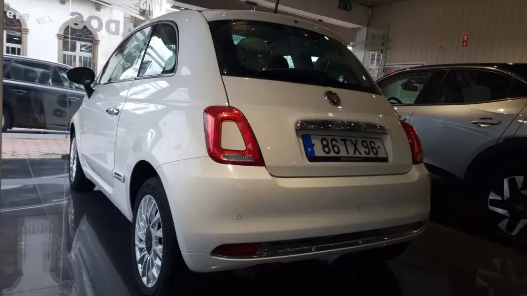Fiat 500 2018 - 8500 EUR, 124535 km - AUTO.MOTO.pt - 124535km - foto 6 de 23