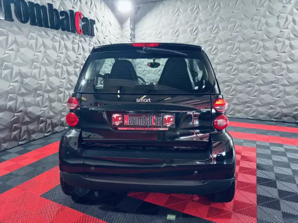 Smart ForTwo 2009 — foto 2 de 34